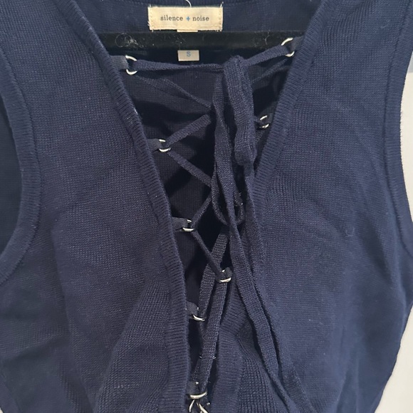 Tied up crop - Picture 2 of 2